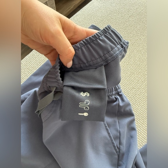 figs tansen joggers - Picture 5 of 6